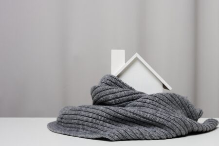 Izolacja termiczna - czyli jak zatrzymać ciepło w domu?