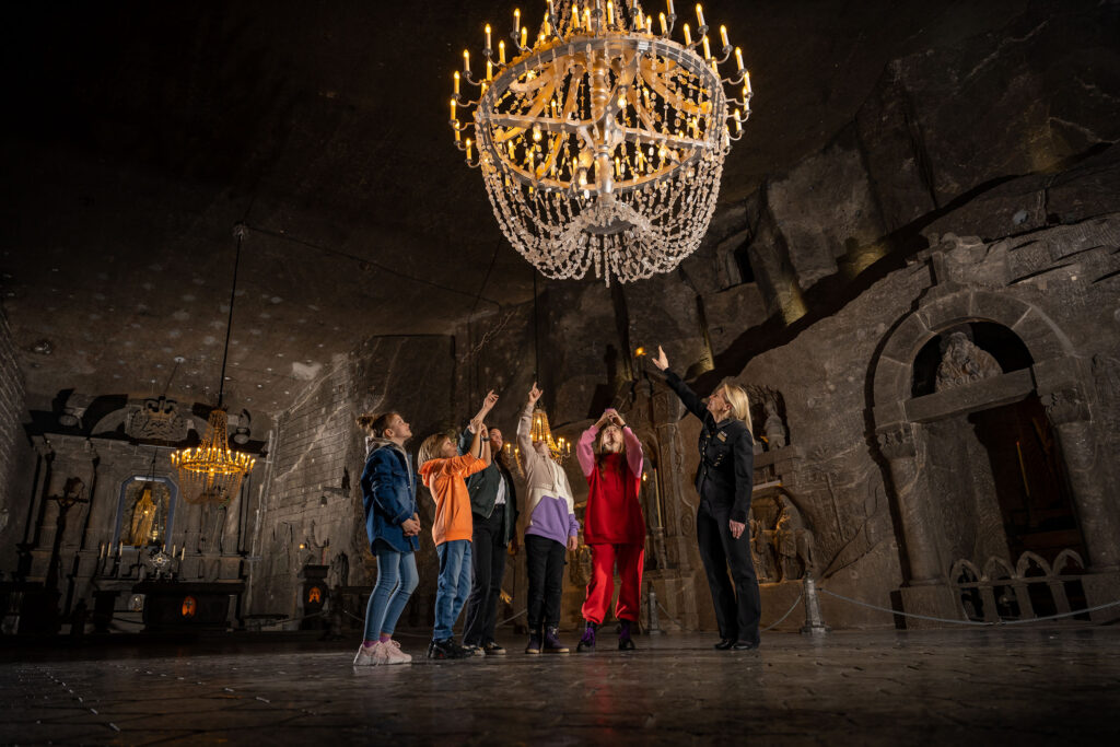 Zorganizowana wycieczka dla dzieci do Kopalni Soli "Wieliczka"