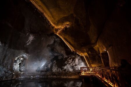 Wnętrze Kopalni Soli “Wieliczka”